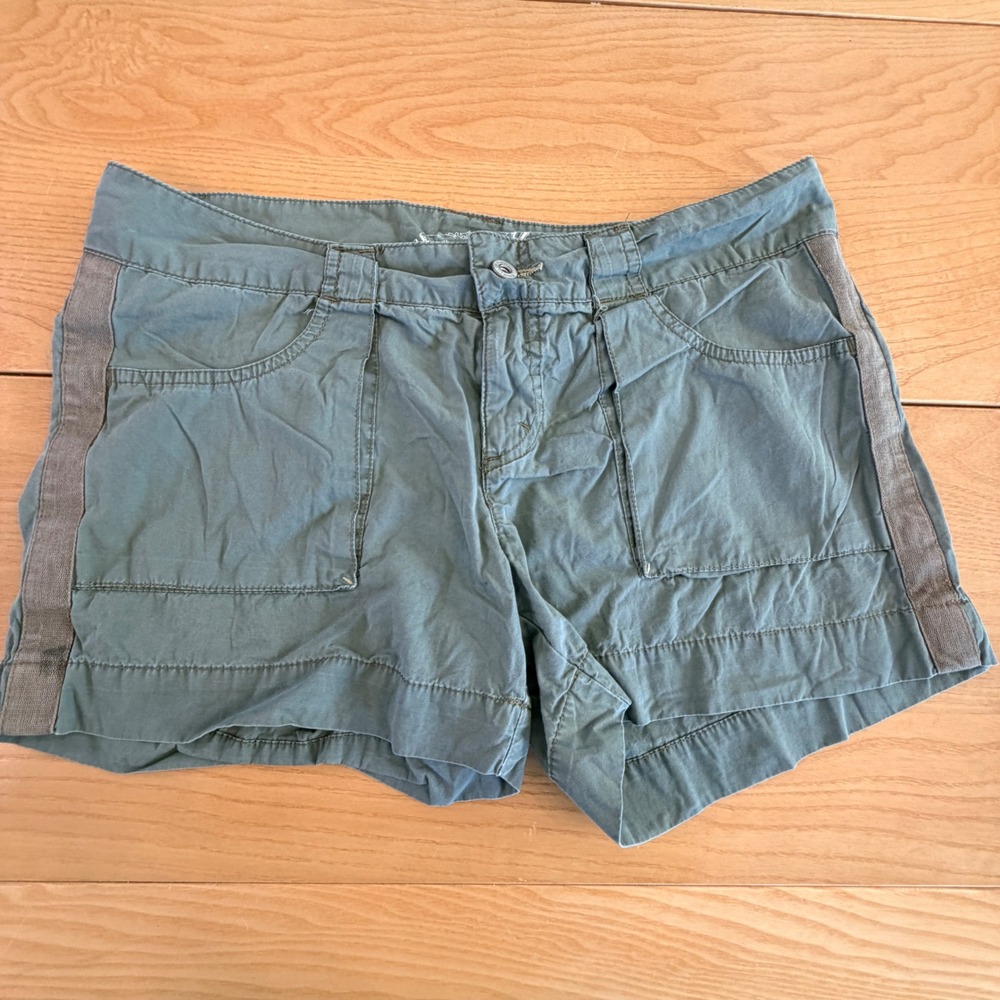 Y2K US Polo Assn Mini Cargo Shorts Women 10 Green Cotton Utility Gorpcore